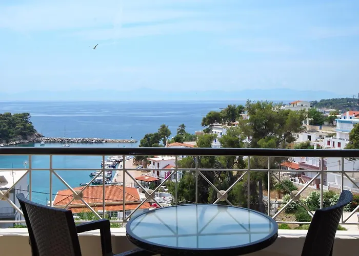 Elpida Apartments
