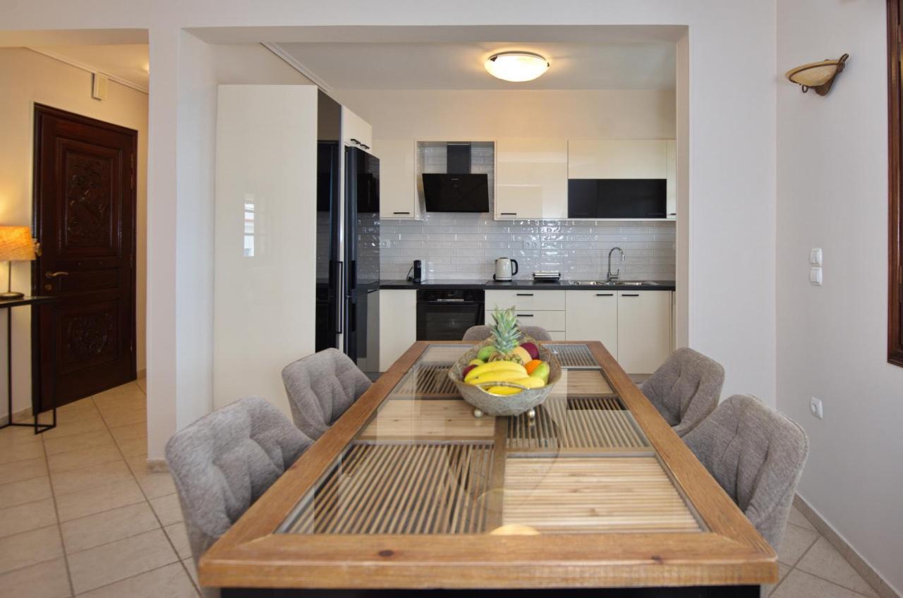 Elpida Apartment